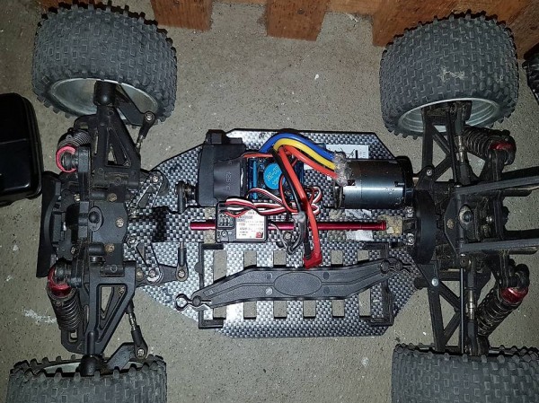 RC Auto reely 1/10 brushless bis 3S